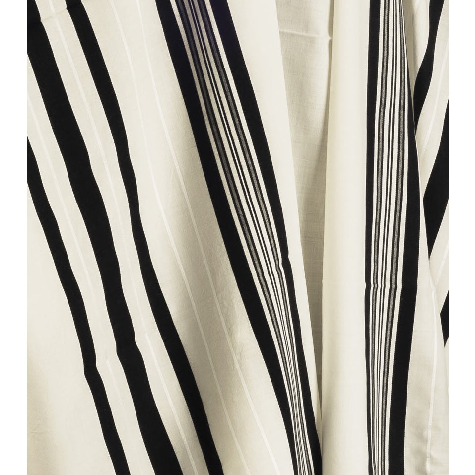 Tallis Rechalim - Black Stripes {Judaica-Clothing-Tallis} Manchester Judaica