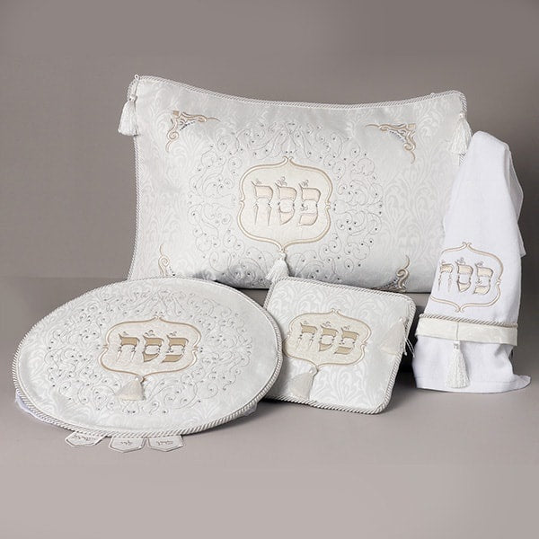 Pesach Set 530 Holiday-Pesach-Matzah Tash & Pesach Set 55530 Manchester Judaica